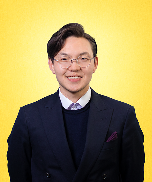 オユンフートレーナー